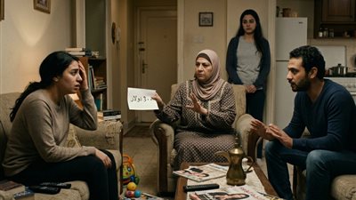 حماتي قالتلي اخد بالي من ابنك النص ساعه ب300 دولار 